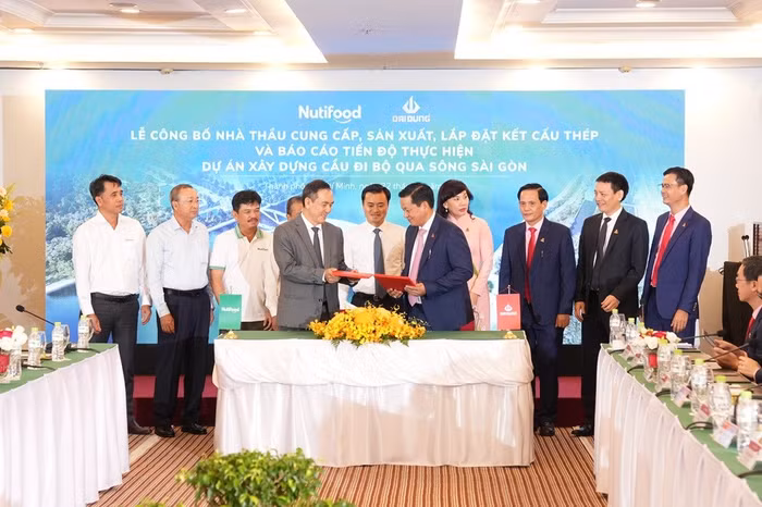 Nutifood công bố nhà thầu kết cấu thép dự án cầu đi bộ qua sông Sài Gòn