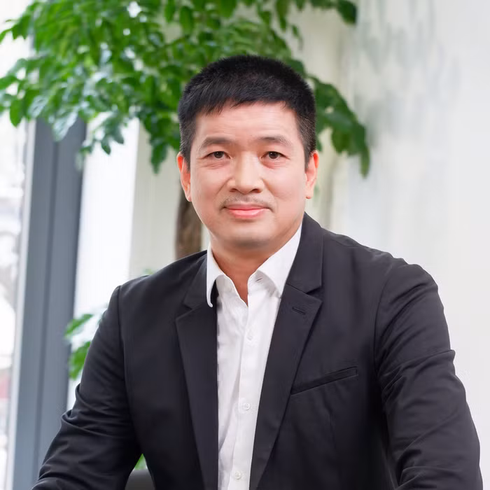 ong-phan-duc-trung-vba.png