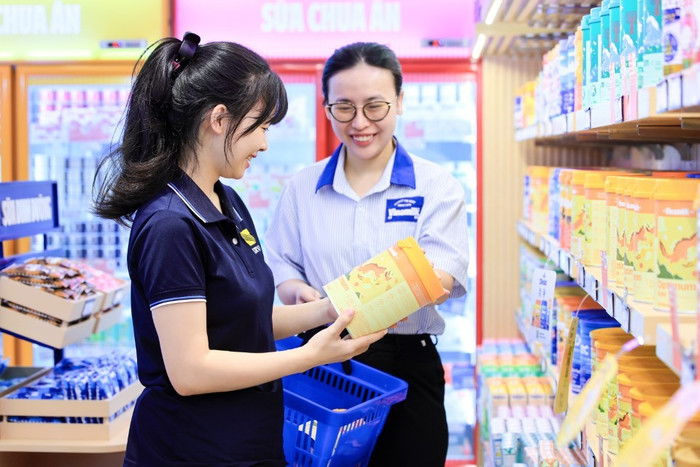 Thương hiệu quốc dân Vinamilk giữ vị trí số 1 Việt Nam và không ngừng vươn tầm thế giới. Ảnh: Vi Nam hinh-02.jpg