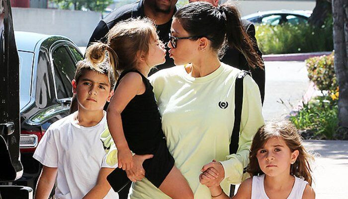 Kourtney Kardashian nữ triệu phú không tiếc tiền chăm lo cho các con! |  Thương gia - Thông tin cập nhật, quan điểm độc lập