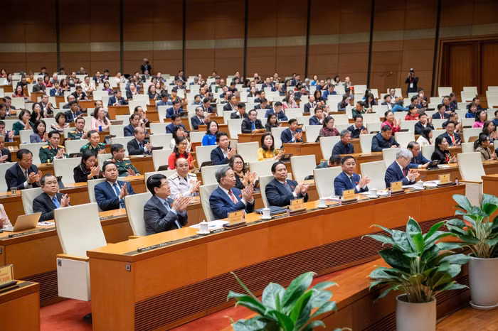 Quốc hội đã biểu quyết thông qua Nghị quyết về chủ trương đầu tư dự án đầu tư xây dựng tuyến đường sắt Lào Cai - Hà Nội - Hải Phòng