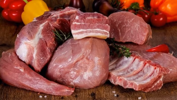 Giá nông sản hôm nay (15/4): Giá lợn hơi miền Bắc tăng nhẹ, miền Nam ổn định