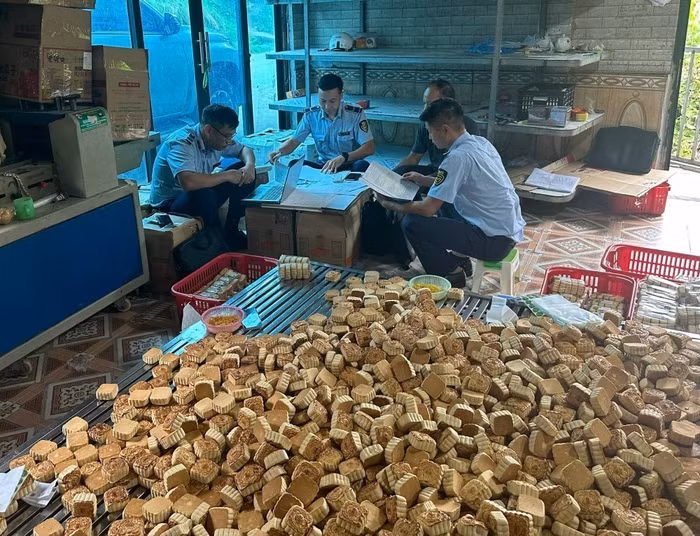 quản lý thị trường.jpg