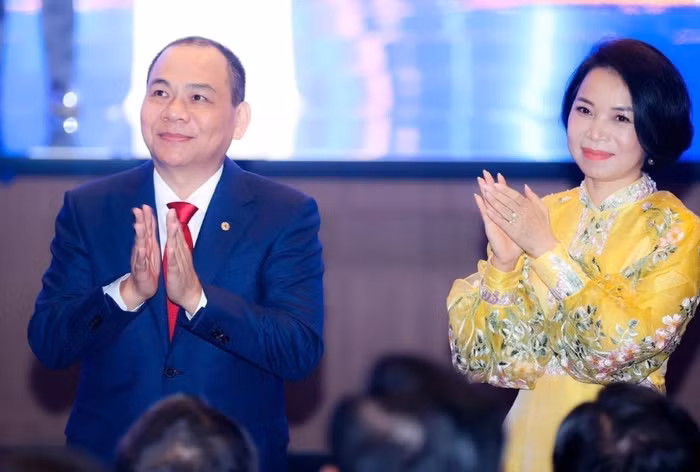 Vợ chồng ông Phạm Nhật Vượng và bà Phạm Thu Hương đều đang là những tỷ phú USD của Việt Nam