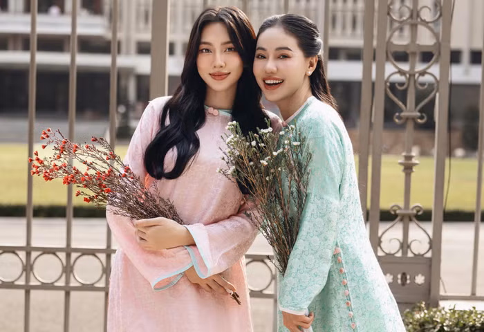 Thùy Tiên từng là "gà cưng" của Sen Vàng và "bà trùm hoa hậu" Phạm Kim Dung