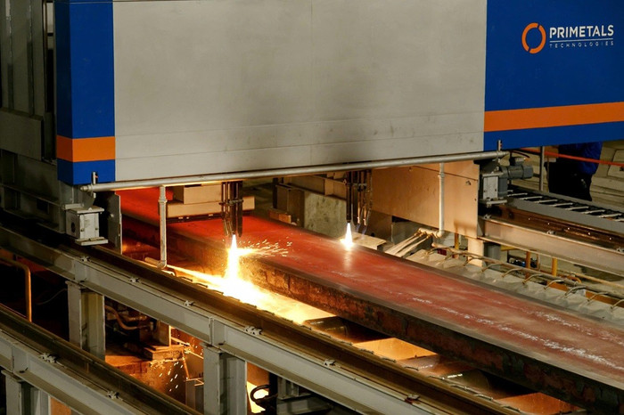 Hòa Phát sắp cán mốc 40.000 tấn thép thô/ngày