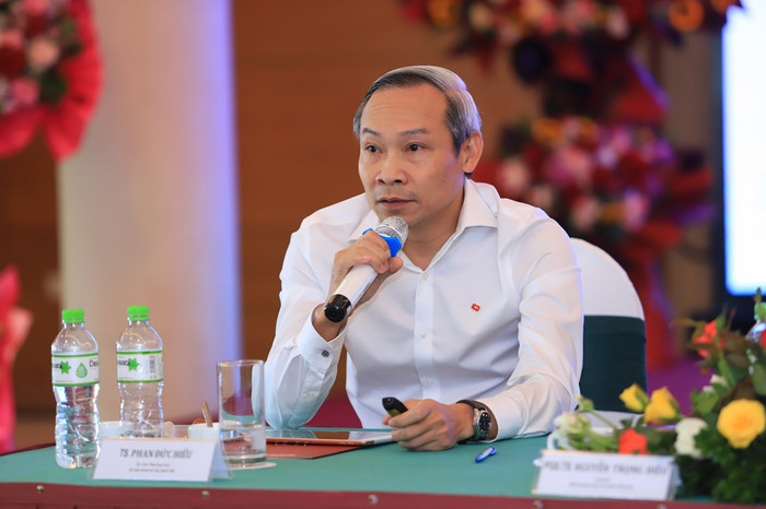 TS. Phan Đức Hiếu, Ủy viên Thường trực Ủy ban Kinh tế của Quốc hội TS. Phan Đức Hiếu, Ủy viên Thường trực Ủy ban Kinh tế của Quốc hội
