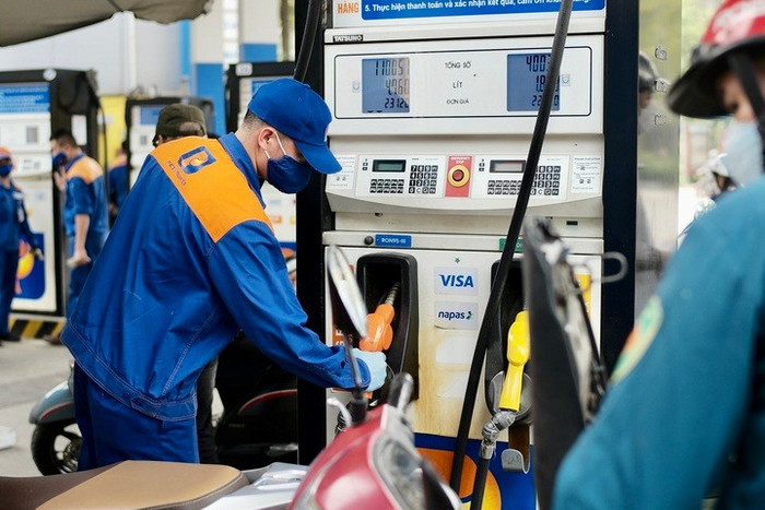 Giá xăng giảm phiên thứ 2 liên tiếp