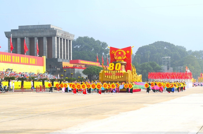 Tinh thần Quốc khánh bất diệt trở thành động lực đưa dân tộc vào kỷ nguyên mới