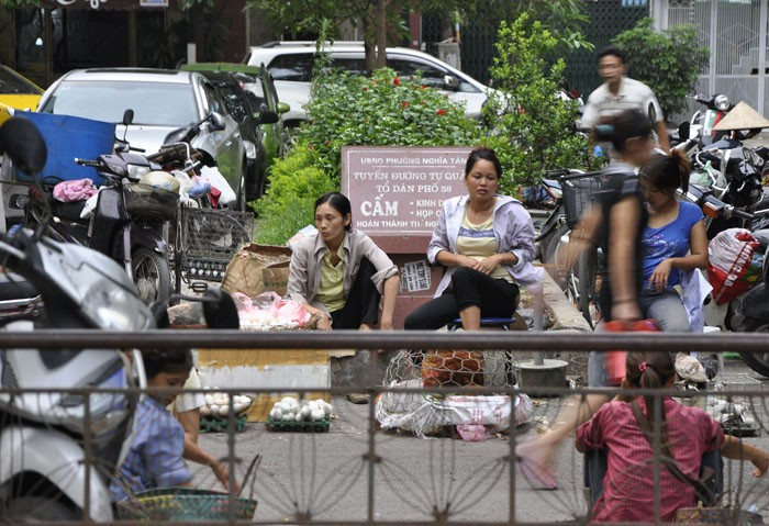 Hà Nội “xóa sổ” chợ cóc: Bài toán trật tự đô thị và sinh kế tiểu thương