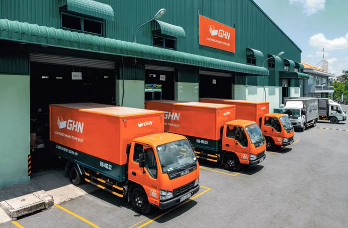Giao hàng nhanh bị xử phạt vì cạnh tranh không lành mạnh