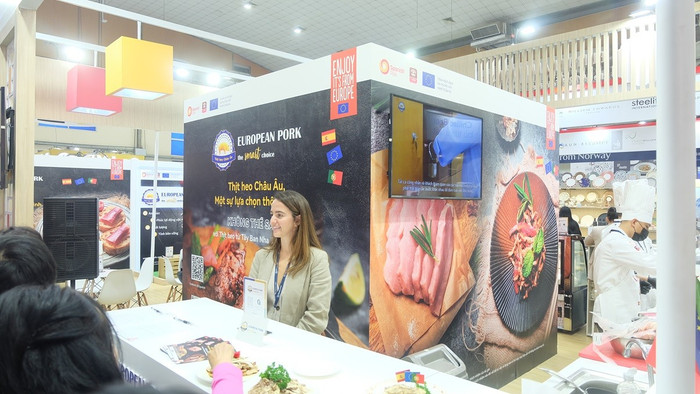 Văn hóa ẩm thực của hơn 20 quốc gia, vùng lãnh thổ hội tụ tại triển lãm Food & Hospitality Hanoi 2025