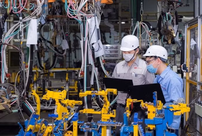 Sức khỏe ngành sản xuất của Việt Nam suy giảm rõ rệt trong tháng 4/2025