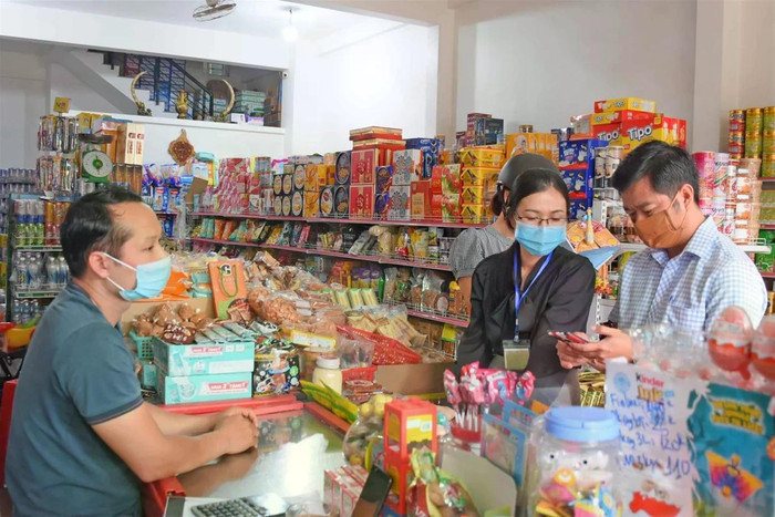 Không nhận chuyển khoản, thu thêm tiền của khách hàng: Hộ kinh doanh tự "mua dây buộc mình"