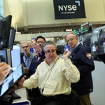 Ông Trump tuyên bố chiến sự “sớm kết thúc”, giá dầu lập tức hạ nhiệt