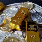 Giá vàng vượt 4.000 USD, bạc lập đỉnh mới trong cơn sốt trú ẩn an toàn 