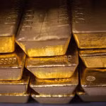 Vàng thế giới tiến sát 4.200 USD/ounce, ngân hàng trung ương đẩy mạnh gom hàng