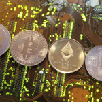Giá Bitcoin lình xình, nhà đầu tư chờ dữ liệu lạm phát Mỹ