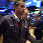  Toà tối cao Mỹ điều trần thuế quan ông Trump từ ngày 5/11, chứng khoán Mỹ tăng điểm nhờ các thương vụ trí tuệ nhân tạo