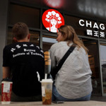 Các thương hiệu trà sữa Trung Quốc ồ ạt “Mỹ tiến”