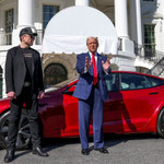 Nhiều chủ xe Mỹ quay lưng với Tesla kể từ khi Elon Musk “lấn sân” sang chính trị