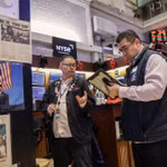 S&P 500, Nasdaq lập đỉnh nhờ kỳ vọng vào AI, giá dầu Brent tăng vọt gần 4%