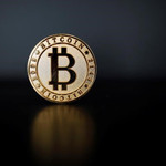 Giá Bitcoin tăng mạnh, nhà đầu tư lớn quay lại “gom hàng”