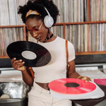 Giới trẻ rời mạng xã hội để tìm lại đời sống thật