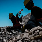 Mỹ thúc đẩy các thỏa thuận đất hiếm với châu Á, thách thức vị thế Bắc Kinh