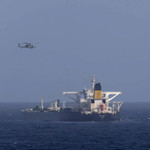 Tàu chở dầu Venezuela thành “điểm nóng” mới trong cạnh tranh Mỹ - Trung