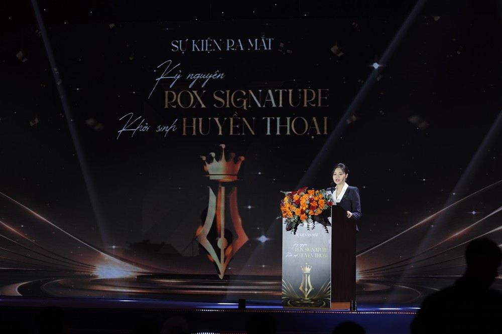 Bà Lê Thu Trang, Tổng Giám đốc ROX Signature phát biểu tại lễ ra mắt thương hiệu và giới thiệu dự án anh-2-8.jpg