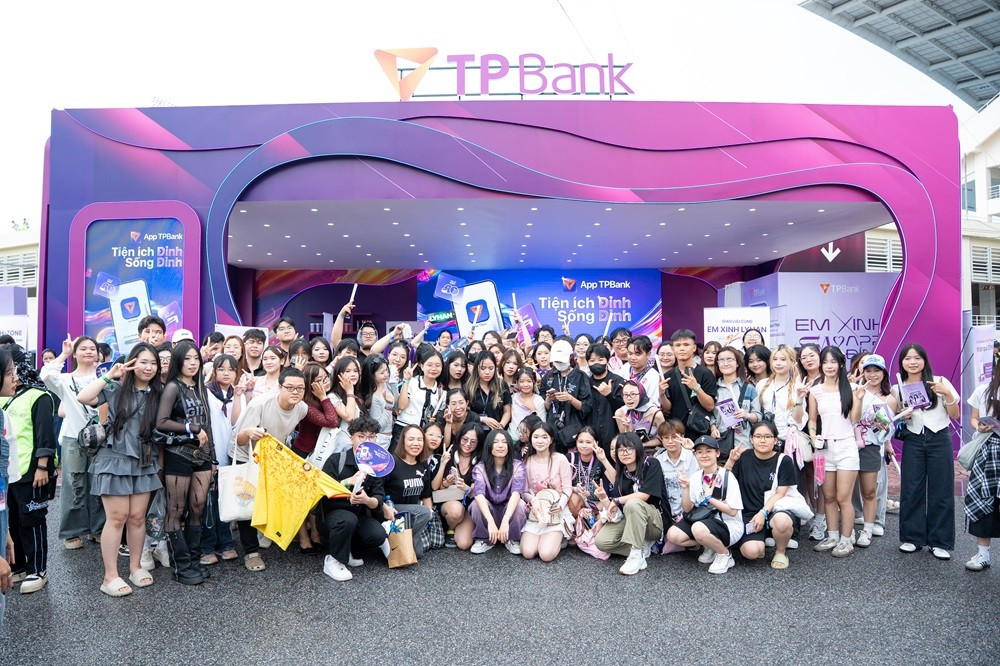 Booth TPBank đông nghịt các bạn trẻ đến trải nghiệm tiện ích tài chính số đỉnh cao tpbank-579.jpg