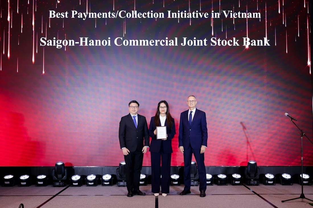 Những giải thưởng uy tín là minh chứng cho nỗ lực và cam kết của SHB trong nâng tầm dịch vụ, đồng hành cùng khách hàng và phát triển kinh tế – xã hội Việt Nam. anh-3-1.jpg