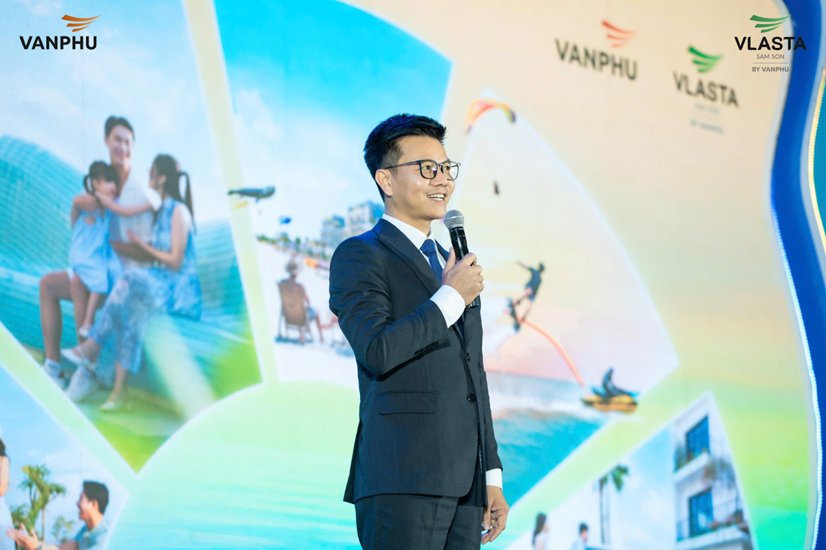 Ông Phạm Văn Nam - Giám đốc Kinh doanh Công ty Cổ phần Phát triển bất động sản Văn Phú chia sẻ về tầm nhìn & định vị thương hiệu Bất động sản Vị nhân sinh nh2.png