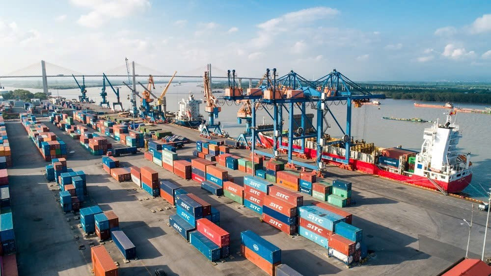 Cảng Đình Vũ, một trong những động lực tăng trưởng của Hải An. Ảnh: Cảng Đình Vũ hai-an-2.jpg