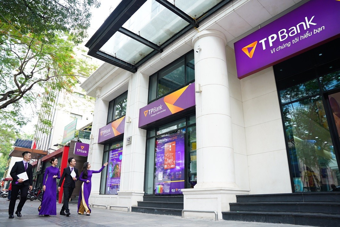 Tổng tài sản của TPBank 9 tháng năm 2025 vượt mốc 450.000 tỷ đồng, vượt kế hoạch cả năm aka08436.jpg