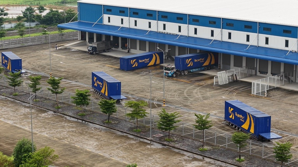 Kho hàng không kéo dài tại “siêu cảng” ICD Vĩnh Phúc anh-3-1.jpg