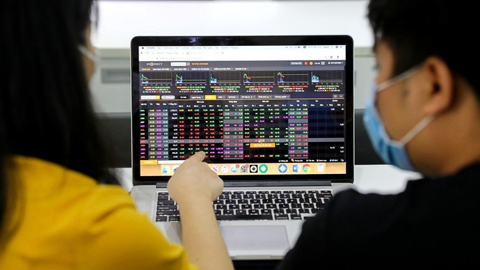 VN-Index có thể thử thách mốc 1.670 điểm và thoát nền đi ngang