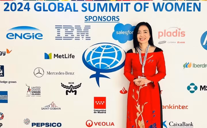 Nữ doanh nhân Lê Thị Thúy Nga, người sáng lập, Chủ tịch Helen Care tại Global Summit of Women 2024