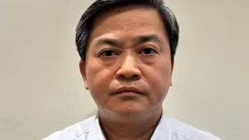 Ông Lê Đức Thọ, nguyên bí thư Tỉnh ủy Bến Tre bị bắt tạm giam