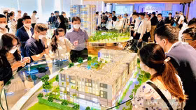 Thanh toán mua bán, thuê mua nhà ở, công trình xây dựng hình thành trong tương lai đề xuất thực hiện theo 2 phương án