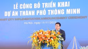 Phó Chủ tịch UBND thành phố Hà Nội Dương Đức Tuấn phát biểu tại lễ công bố