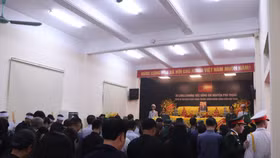 Nghẹn ngào trong lễ viếng Tổng Bí thư Nguyễn Phú Trọng tại quê nhà