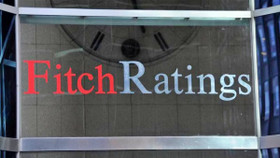 Fitch Ratings hạ bậc tín nhiệm quốc gia của Mỹ 