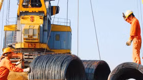 Giá thép tiếp tục chuỗi ngày đi ngang