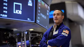 Chứng khoán Mỹ khởi sắc khi nhà đầu tư đặt cược vào khả năng hạ nhiệt căng thẳng Trung Đông 