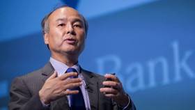 Nhà sáng lập SoftBank Masayoshi Son