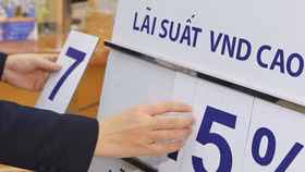 Lãi suất huy động kỳ hạn 12 tháng ngân hàng nào cao nhất tháng 6/2024?