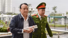 Viện kiểm sát đề nghị giảm án đối với tất cả bị cáo trong vụ án Tân Hoàng Minh