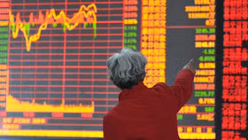 Nền “kinh tế bạc” bùng nổ: Khi U60, U70 chuộng chơi “chứng”